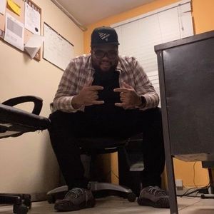 Meet your Posher, Bryce